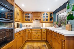 Photo 17- click for photo gallery